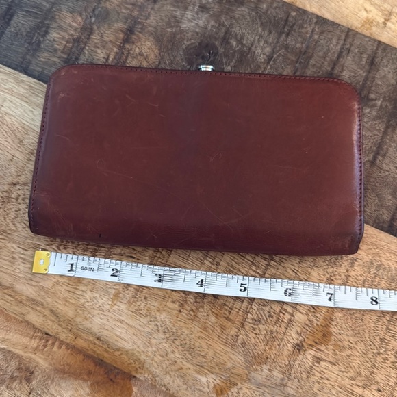 Hobo Wallet - Picture 7 of 7